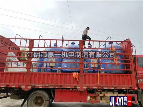 安徽六安客戶預(yù)定的多臺(tái)定壓補(bǔ)水裝置以及全自動(dòng)加藥裝置以及發(fā)貨！